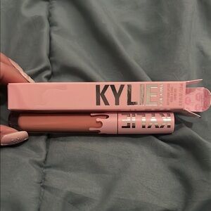 Kylie Cosmetics Matte Liquid Lipstick - Nude